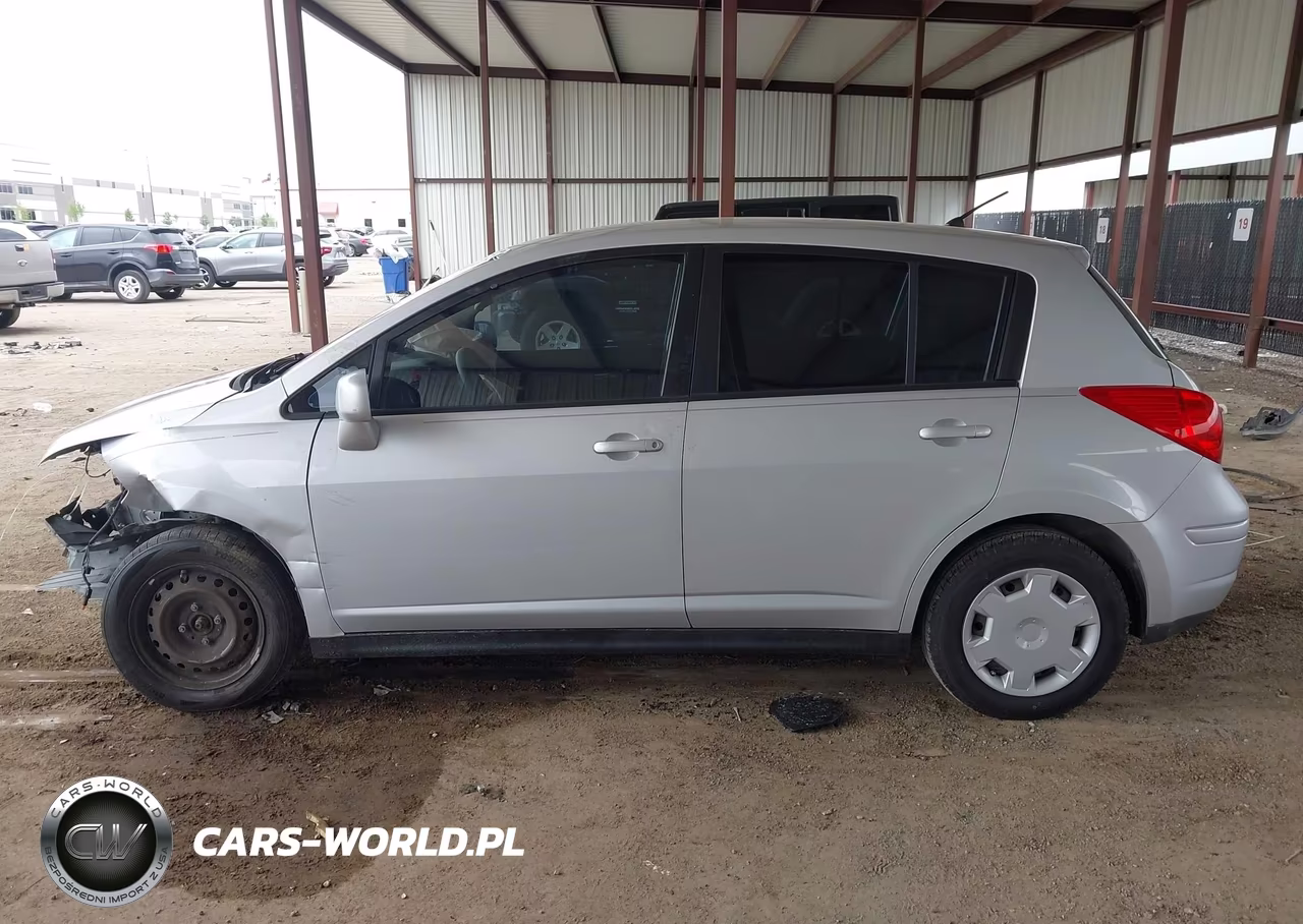 2009 Nissan Versa 1.8S VIN:3N1BC13E29L352027 - 15
