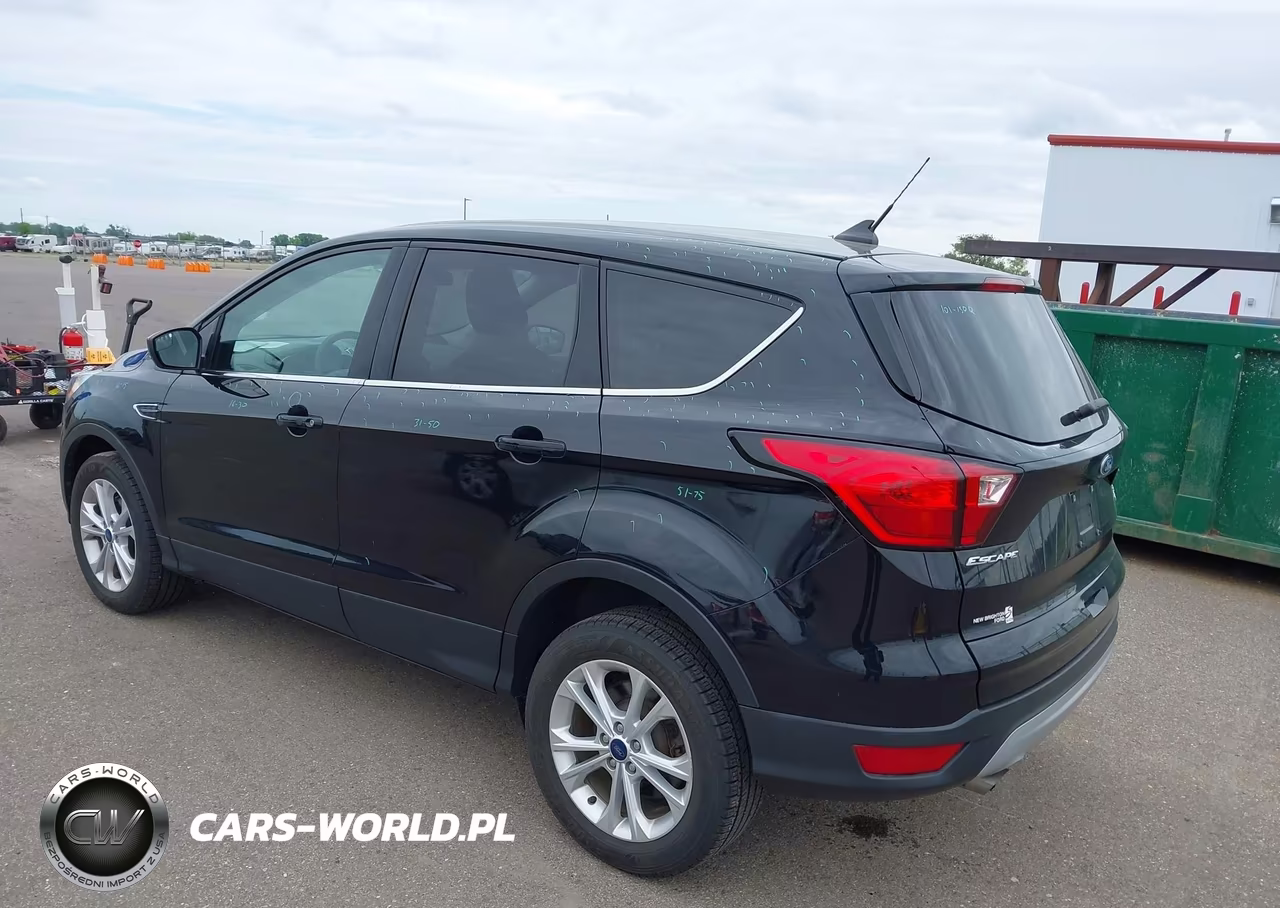 2019 Ford Escape Se VIN:1FMCU9GD0KUC54152 - 3