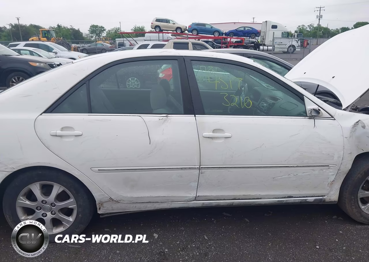 2005 Toyota Camry Xle VIN:4T1BE30K75U012719 - 15