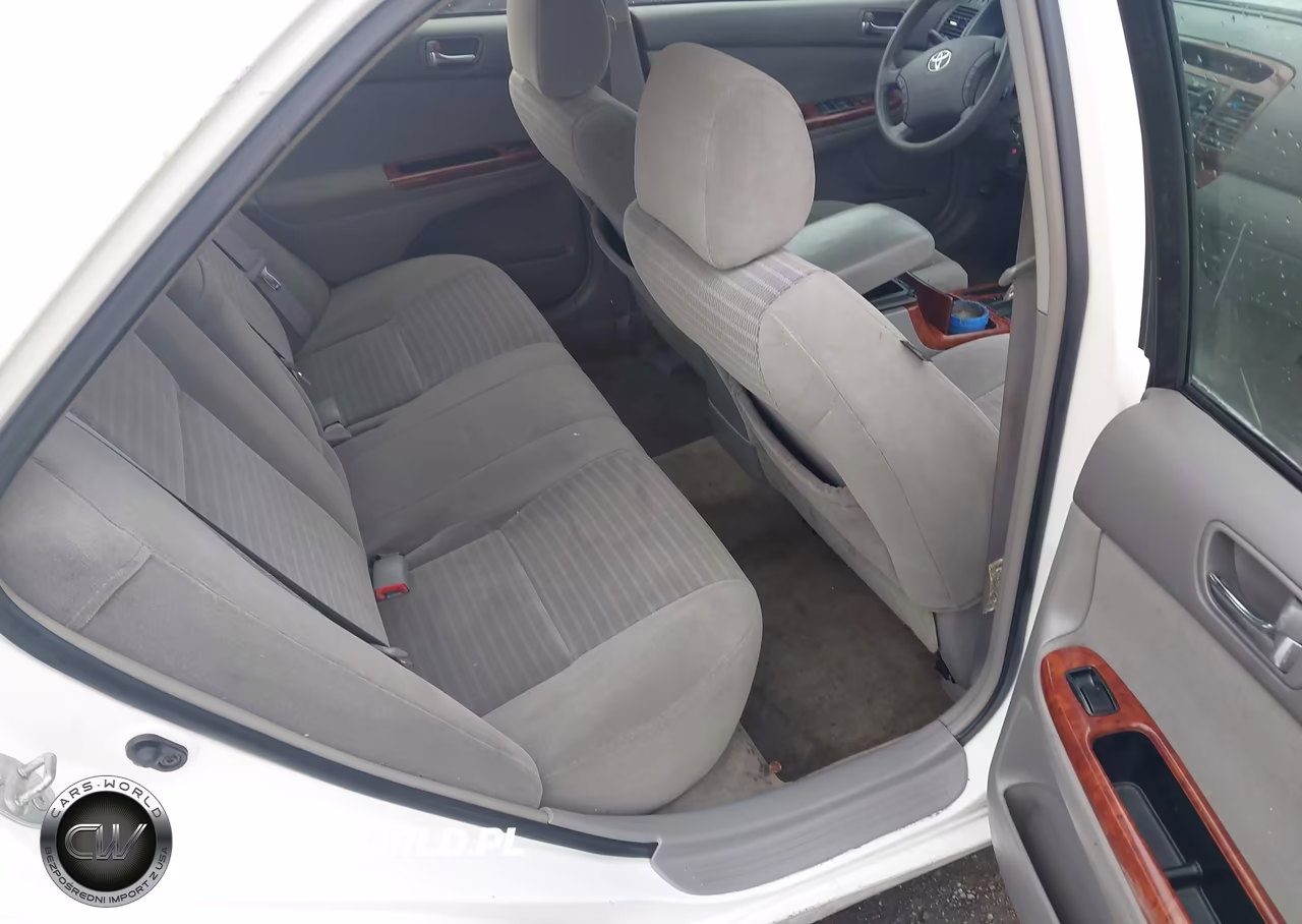 2005 Toyota Camry Xle VIN:4T1BE30K75U012719 - 8
