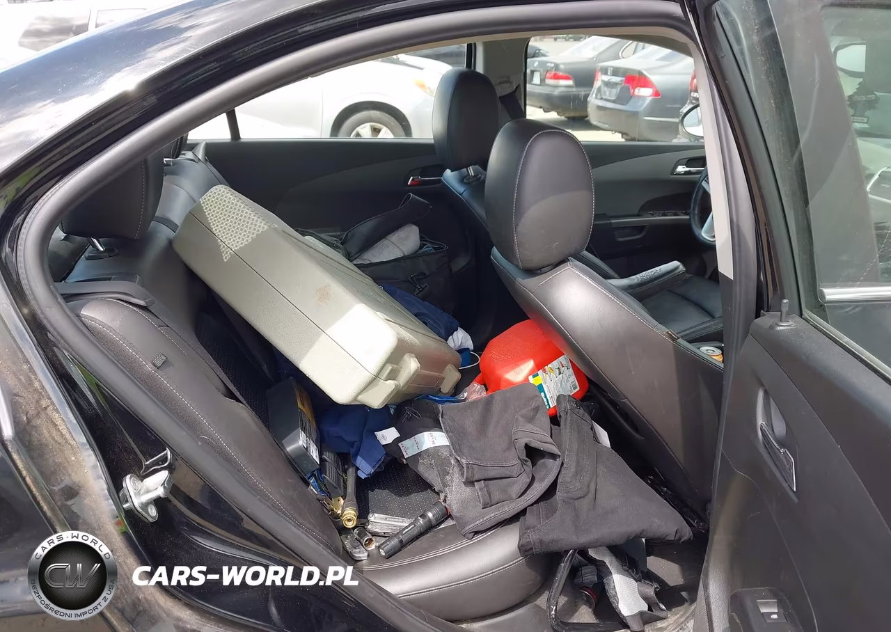 2018 Chevrolet Sonic Premier Auto VIN:1G1JF5SB5J4136495 - 8