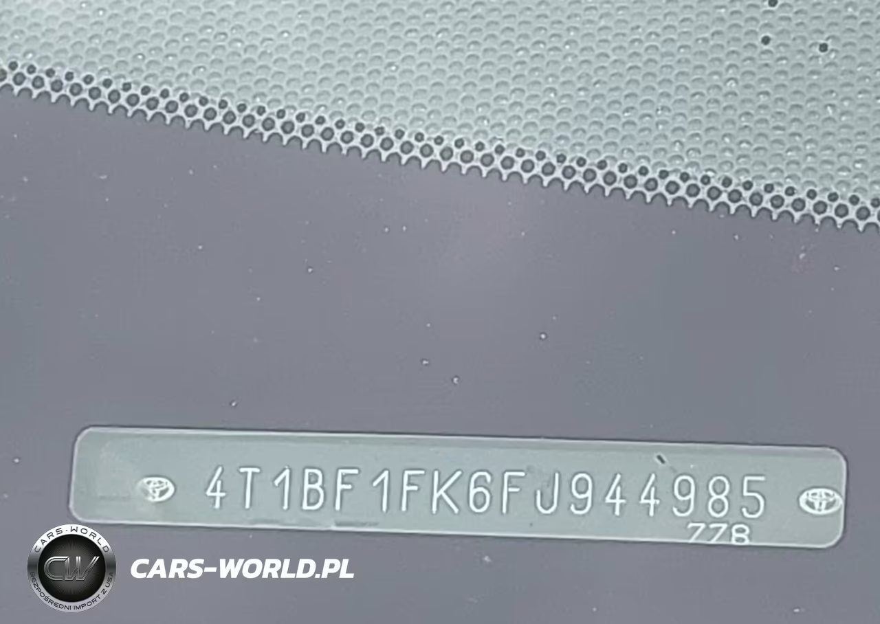 2015 Toyota Camry Xse VIN:4T1BF1FK6FU944985 - 17
