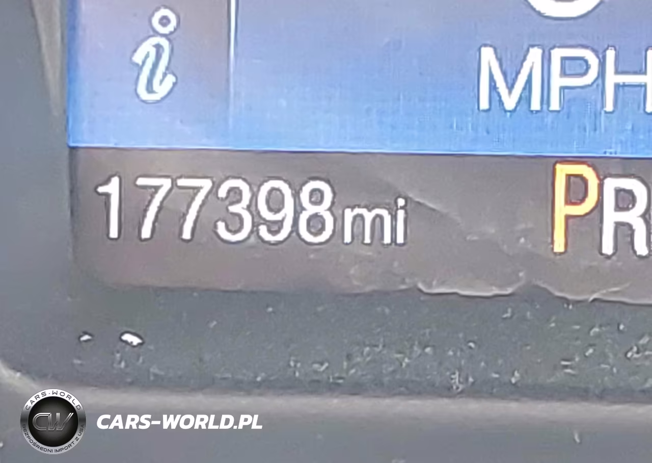 2016 Ford Focus Se VIN:1FADP3F27GL262278 - 11
