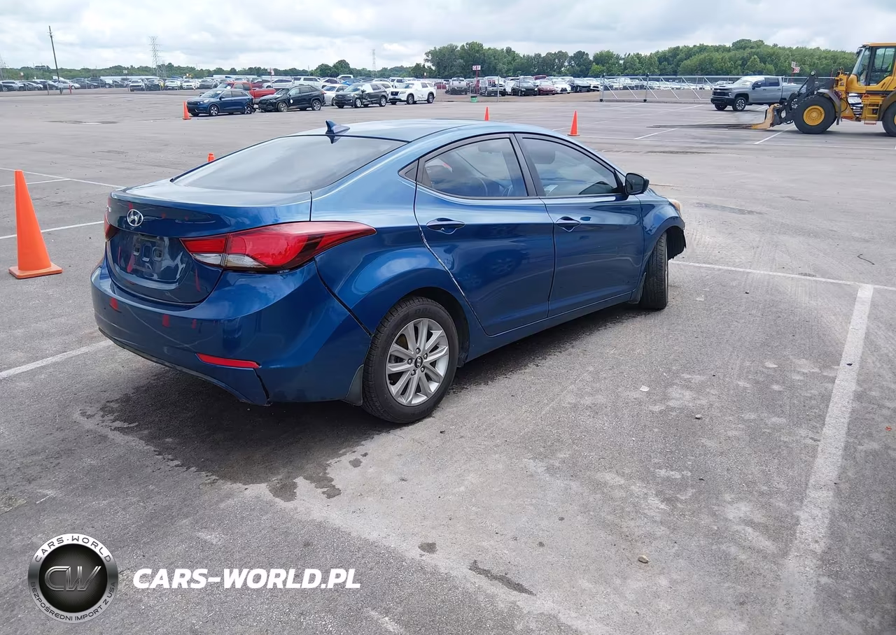 2015 Hyundai Elantra Se VIN:KMHDH4AE3FU414155 - 4