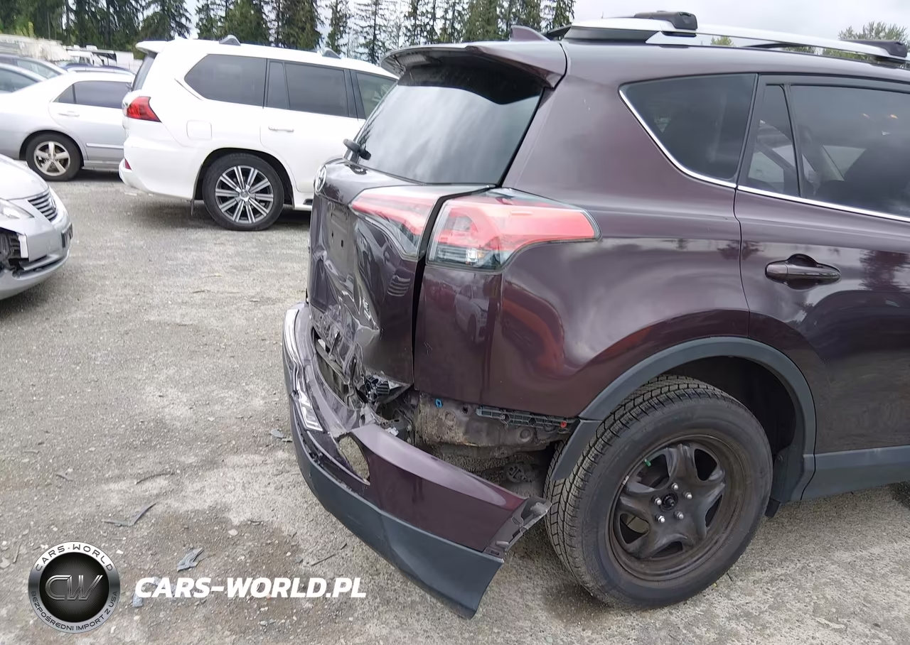 2017 Toyota Rav4 Le VIN:2T3BFREVXHW545372 - 18