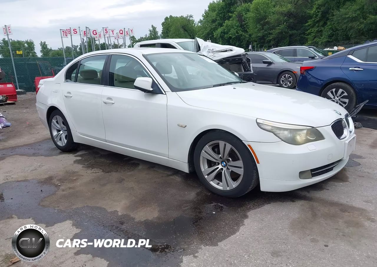 2010 BMW 528I