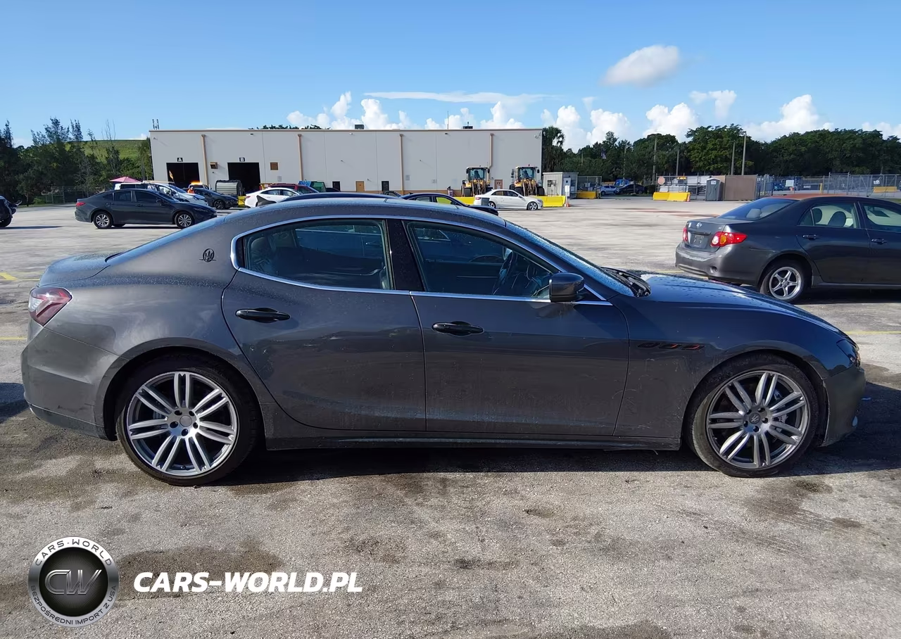 2014 Maserati Ghibli S VIN:ZAM57RTAXE1125207 - 13