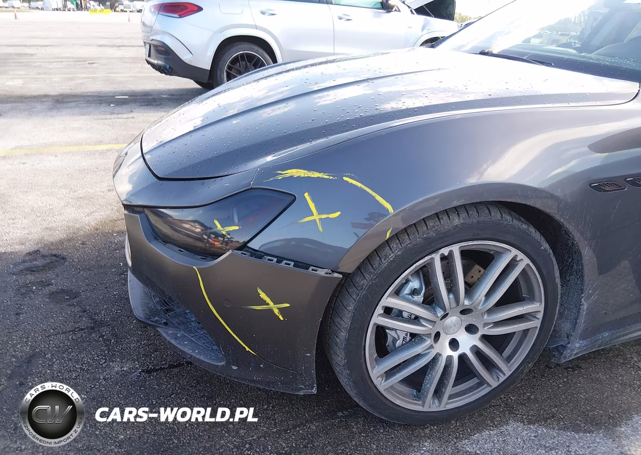 2014 Maserati Ghibli S VIN:ZAM57RTAXE1125207 - 6
