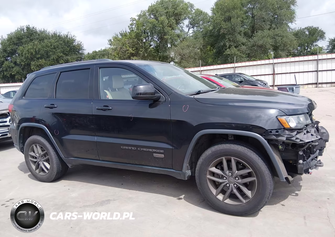 2016 Jeep Grand Cherokee 75Th Anniversary VIN:1C4RJFAG3GC378633 - 14