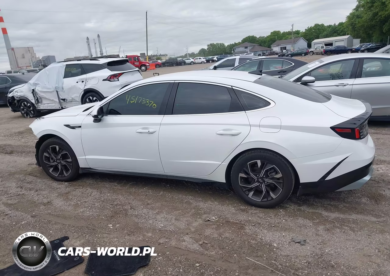 2024 Hyundai Sonata Sel VIN:KMHL64JA6RA401775 - 15