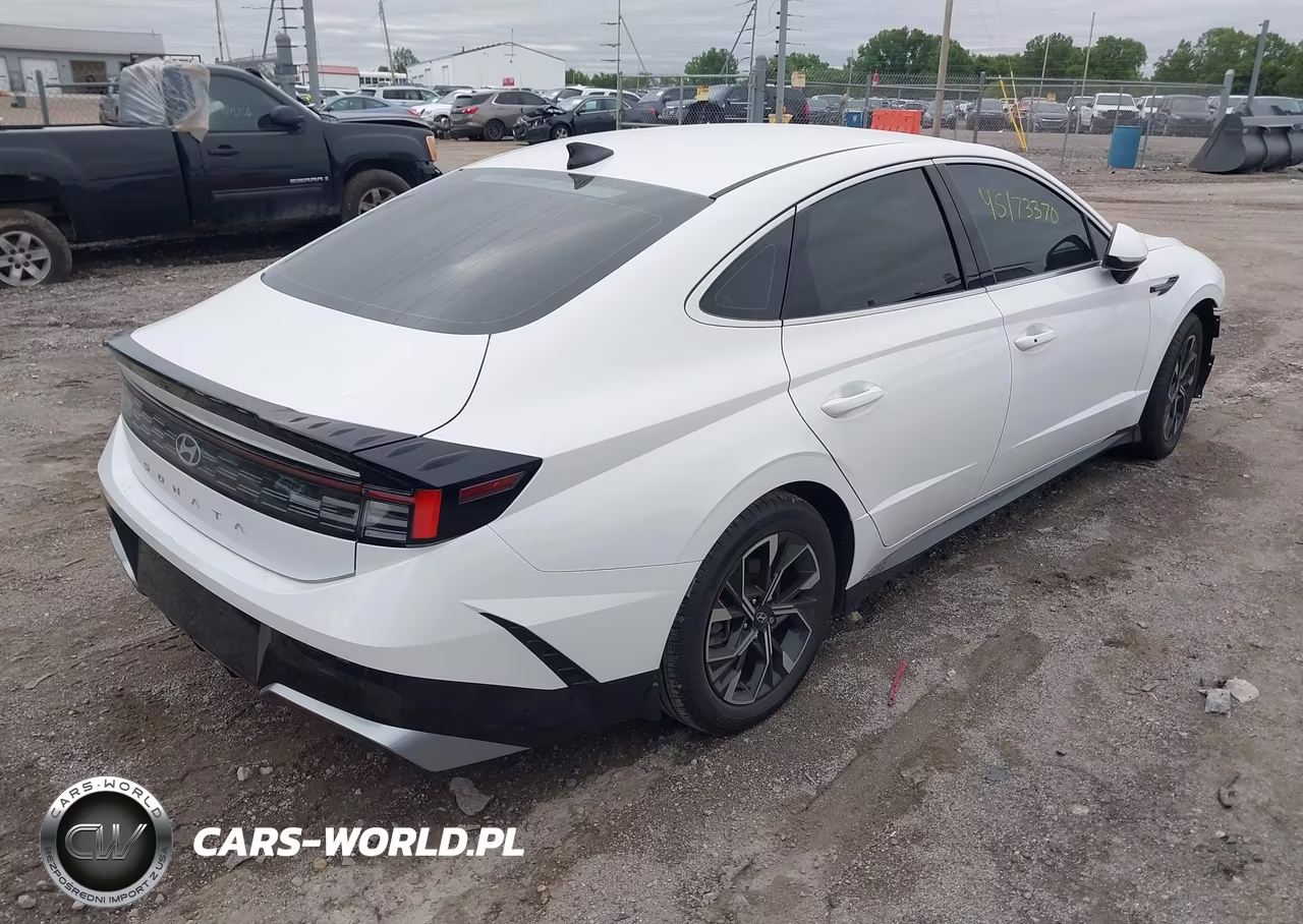 2024 Hyundai Sonata Sel VIN:KMHL64JA6RA401775 - 4