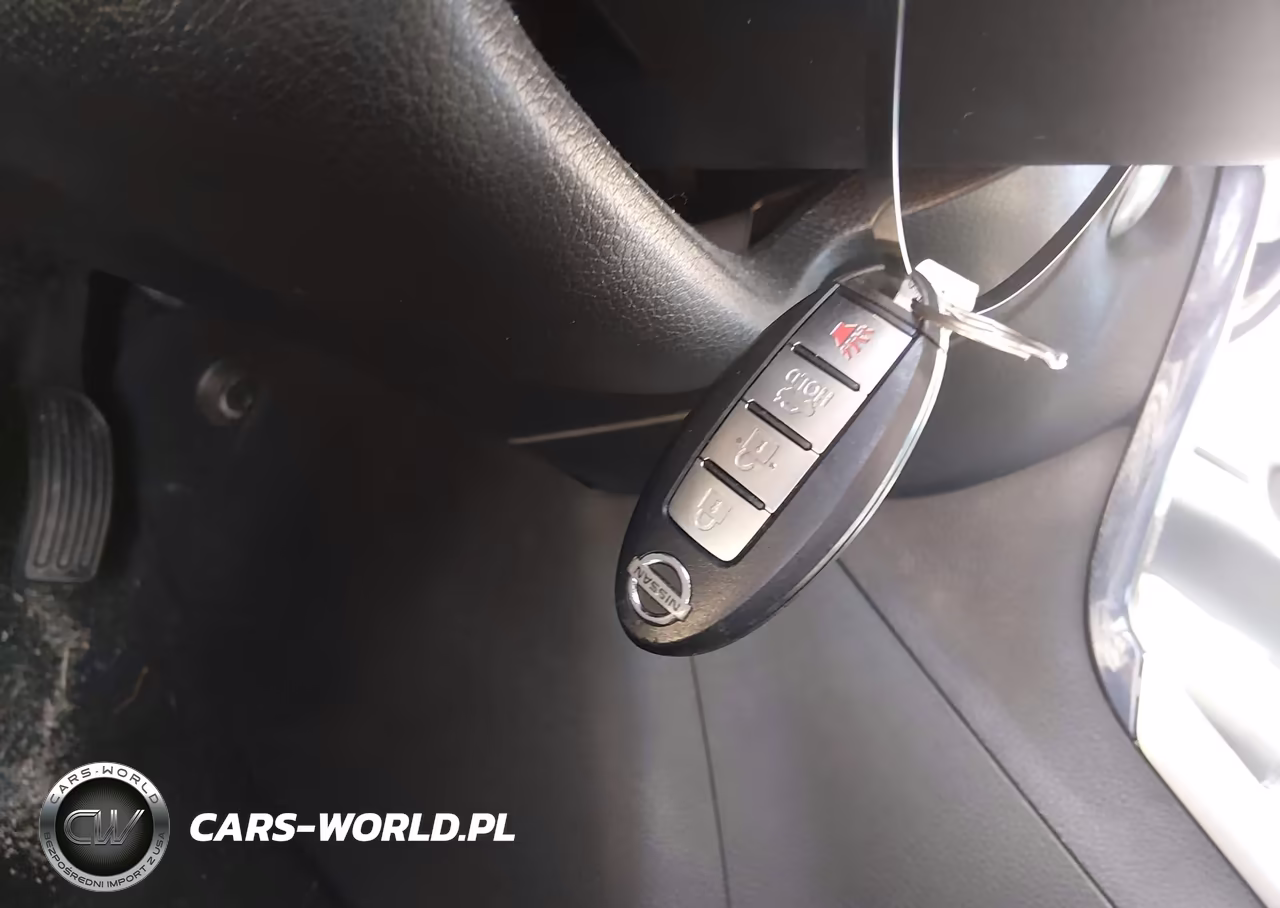 2018 Nissan Sentra Sr VIN:3N1AB7AP3JY347044 - 11
