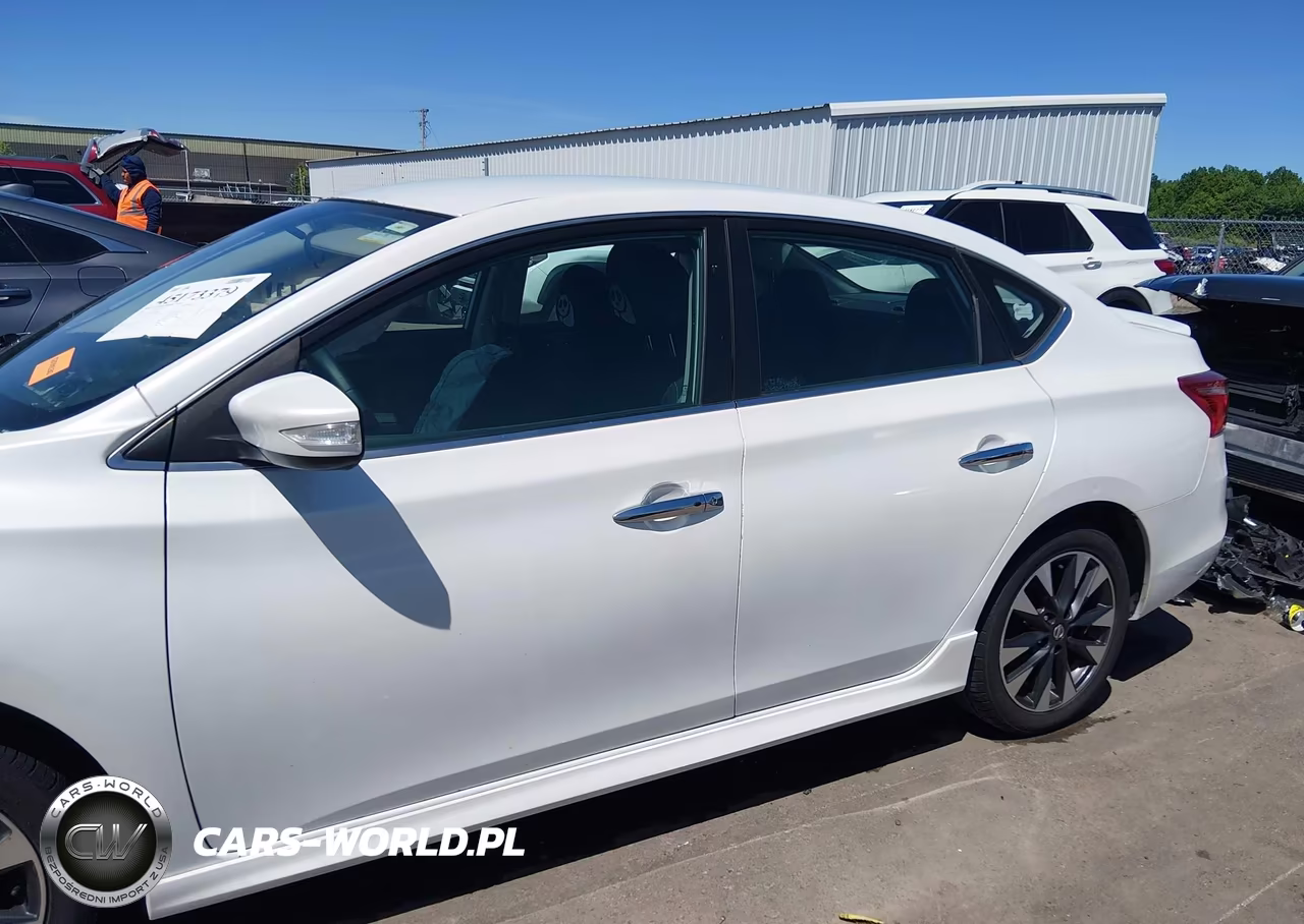 2018 Nissan Sentra Sr VIN:3N1AB7AP3JY347044 - 14