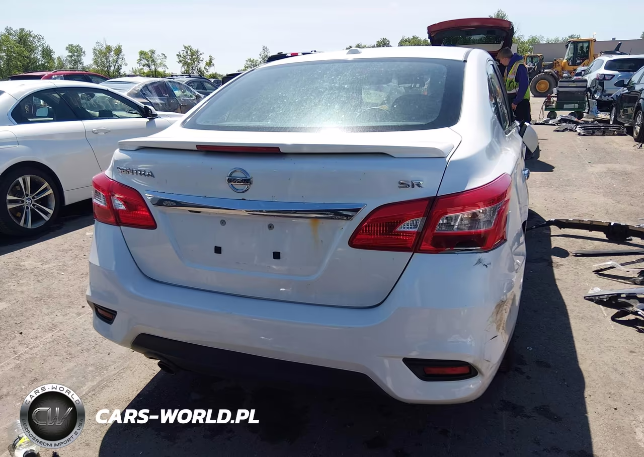2018 Nissan Sentra Sr VIN:3N1AB7AP3JY347044 - 16