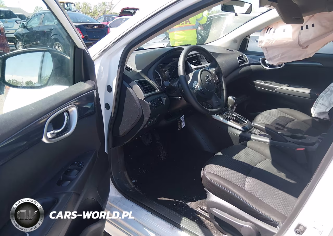 2018 Nissan Sentra Sr VIN:3N1AB7AP3JY347044 - 5