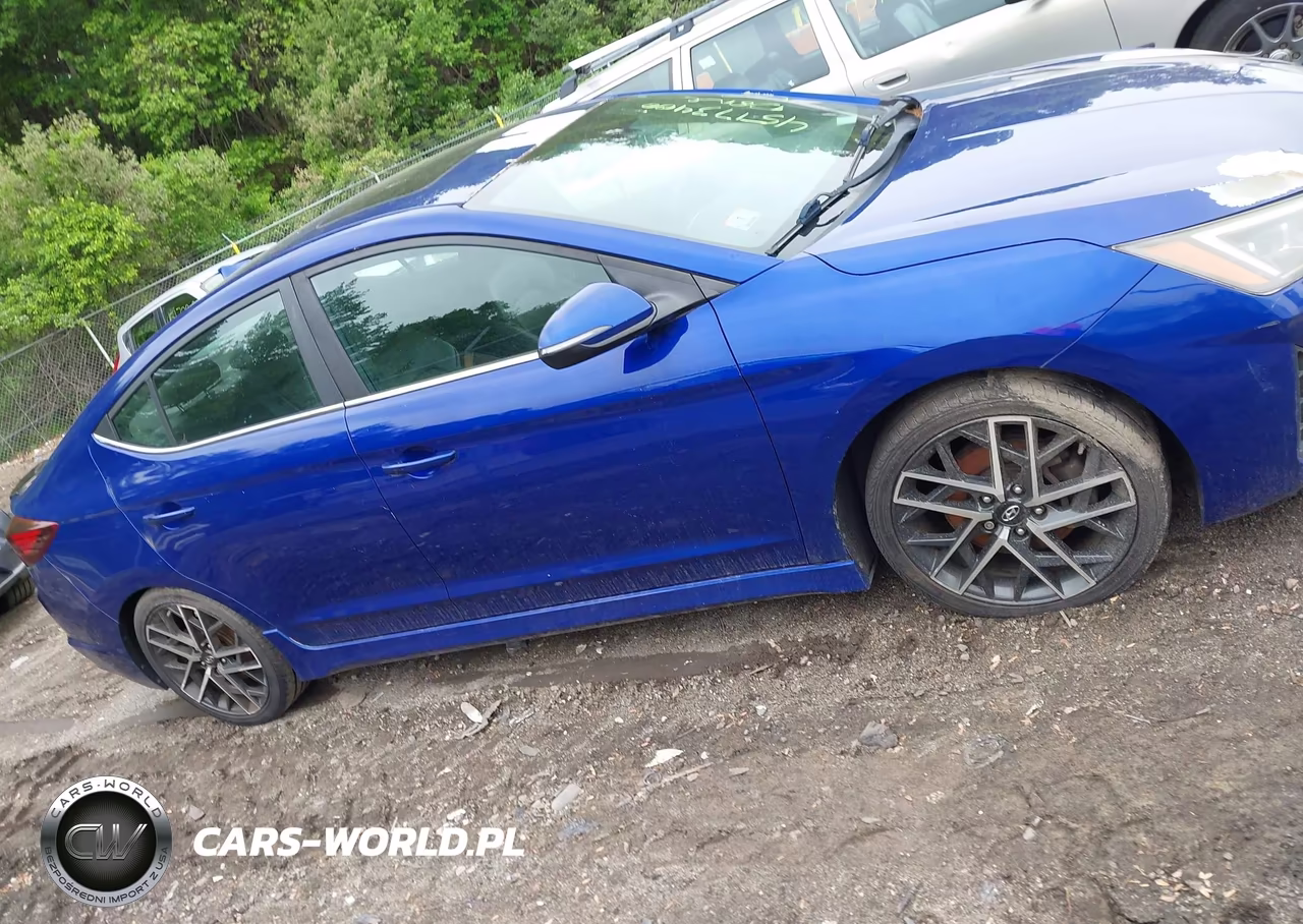 2019 Hyundai Elantra Sport VIN:KMHD04LB4KU886949 - 13