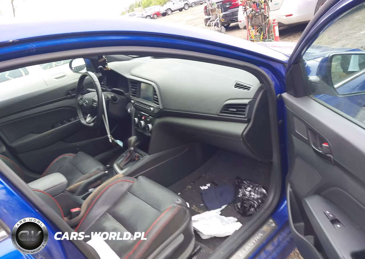 2019 Hyundai Elantra Sport VIN:KMHD04LB4KU886949 - 5