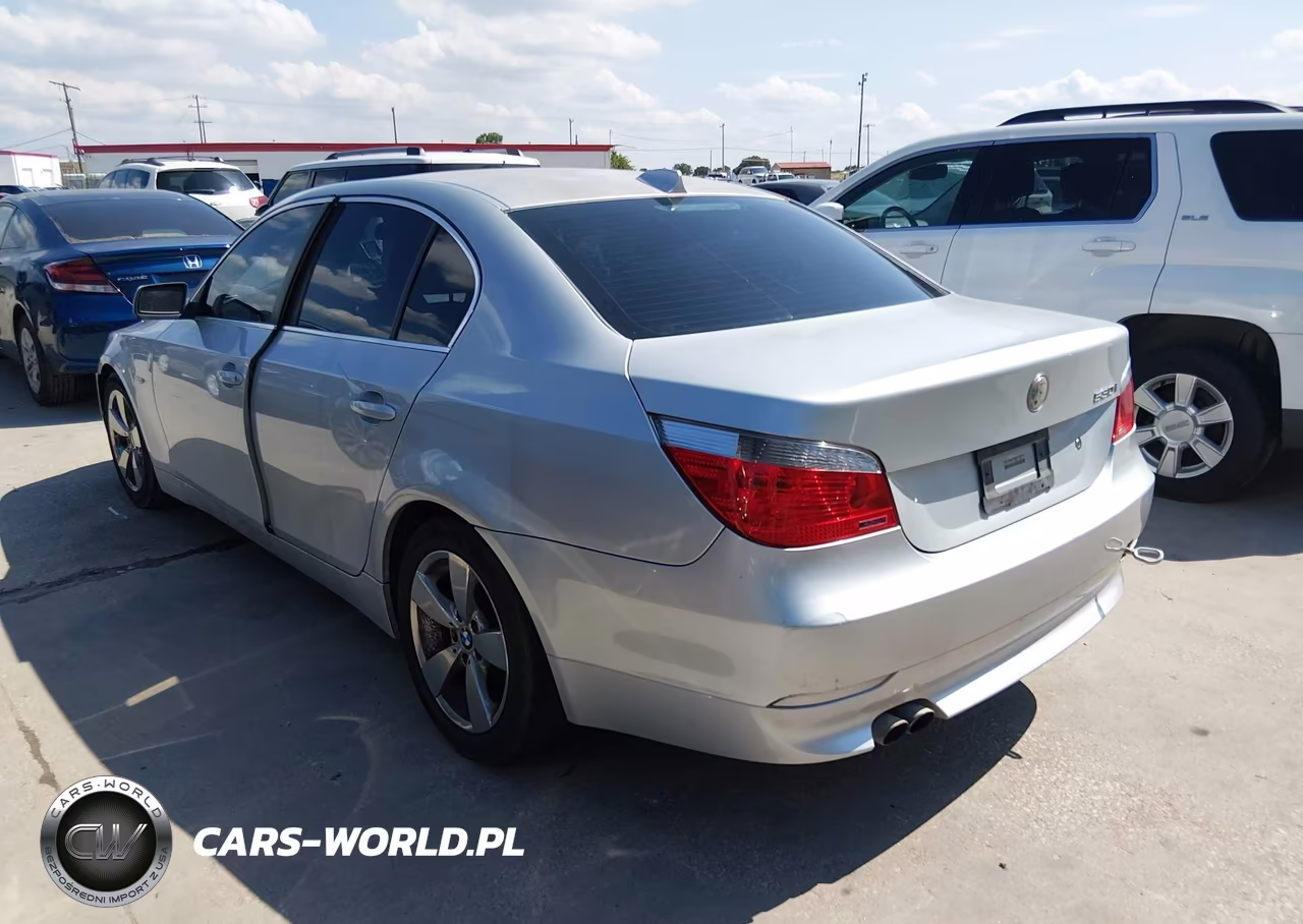 2007 BMW 530I VIN:WBANE73597CM51408 - 3