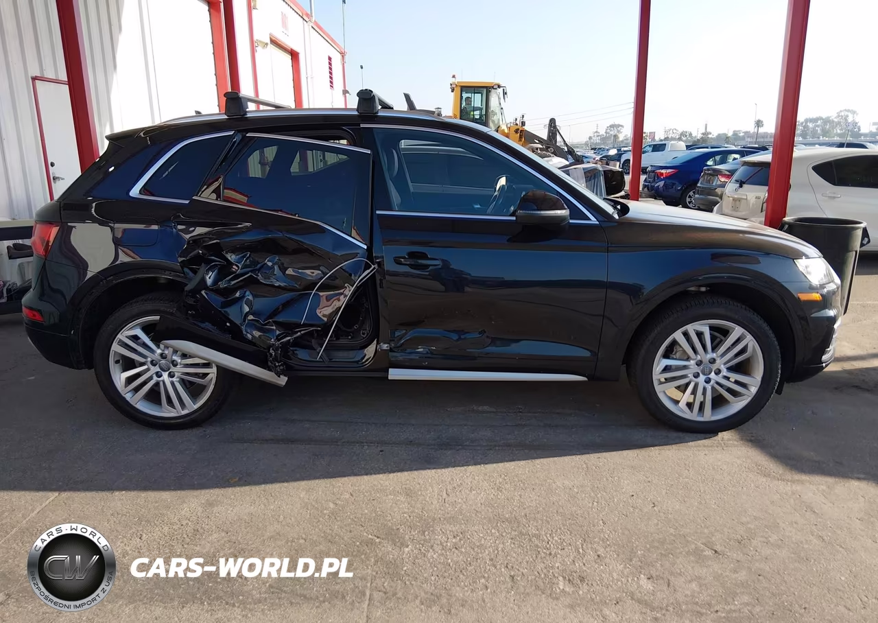 2019 Audi Q5 45 Premium VIN:WA1BNAFYXK2085170 - 14