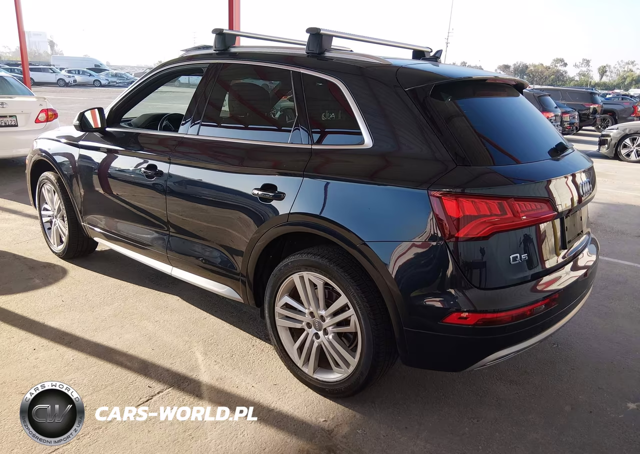 2019 Audi Q5 45 Premium VIN:WA1BNAFYXK2085170 - 3