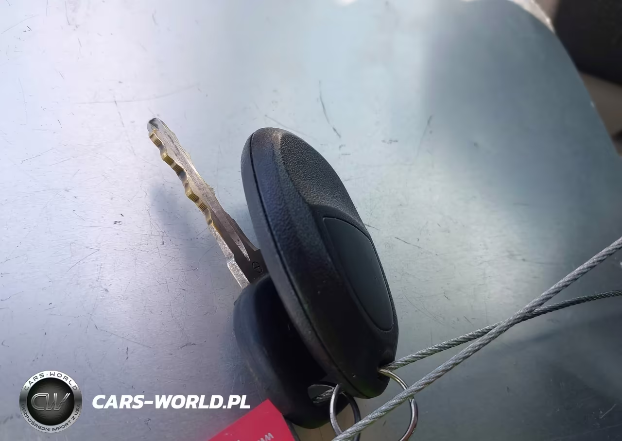 2008 Chevrolet Equinox Ls VIN:2CNDL13F486044824 - 11