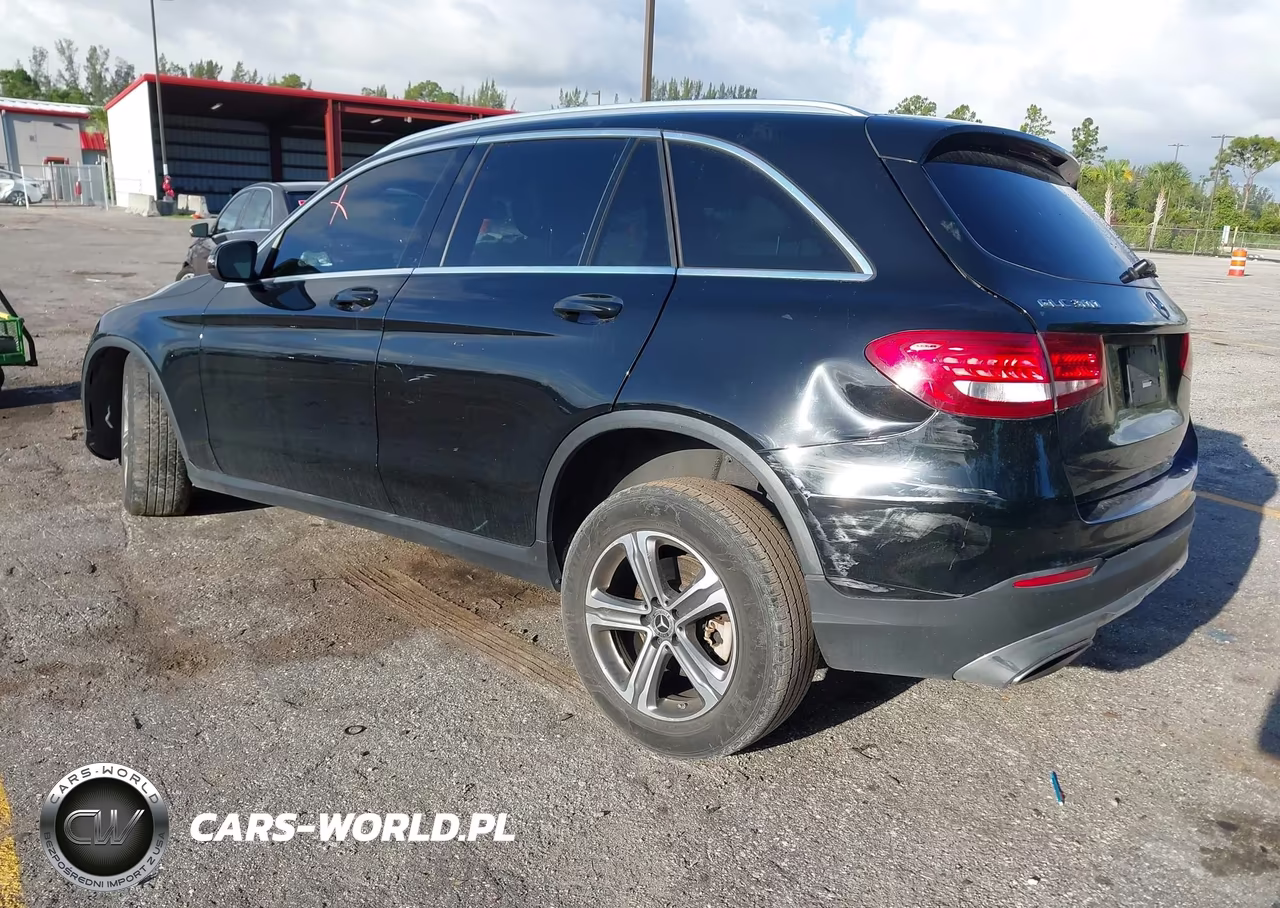 2018 Mercedes-Benz Glc 300 VIN:WDC0G4JB9JV024623 - 3