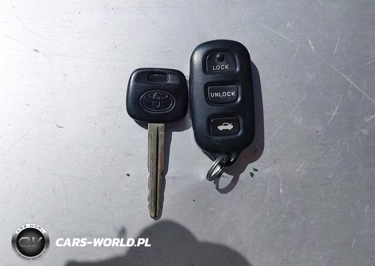 2002 Toyota Camry Se VIN:JTDBE32K020074810 - 11