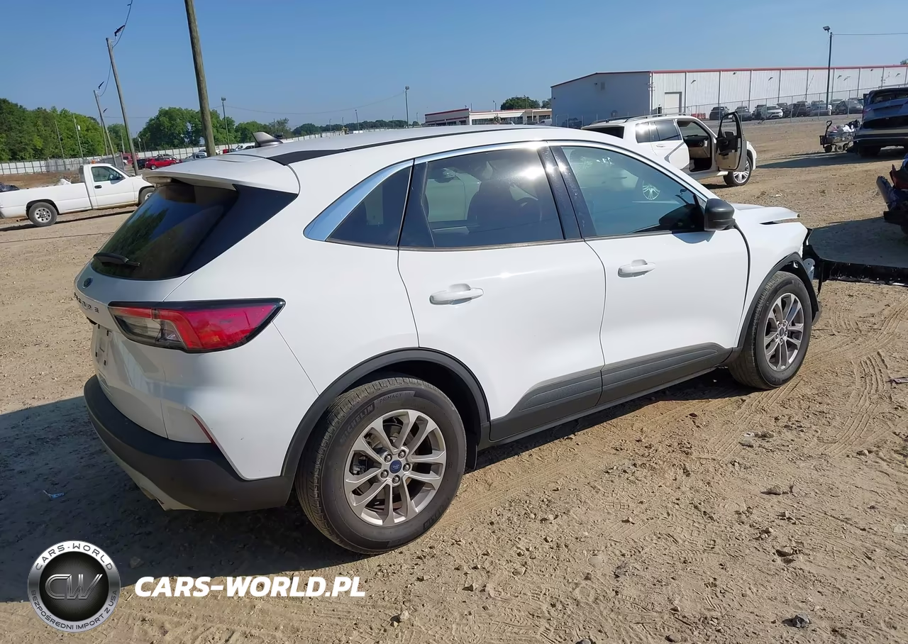 2022 Ford Escape Se VIN:1FMCU0G63NUB55617 - 4