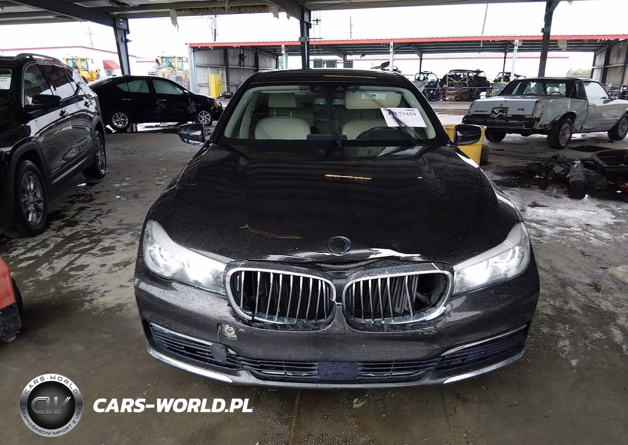 2016 BMW 740I VIN:WBA7E2C5XGGD99827 - 12