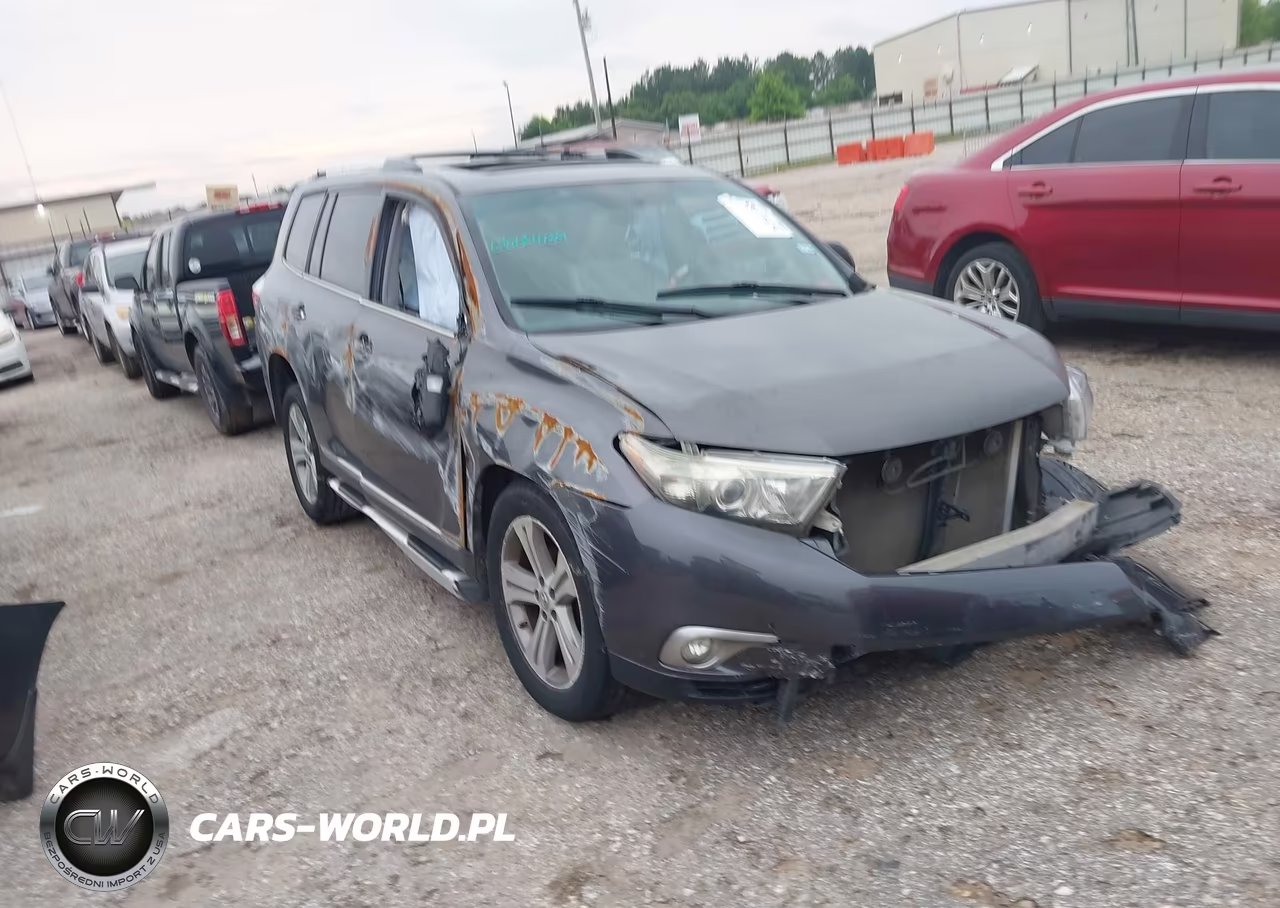 2013 Toyota Highlander Limited V6
