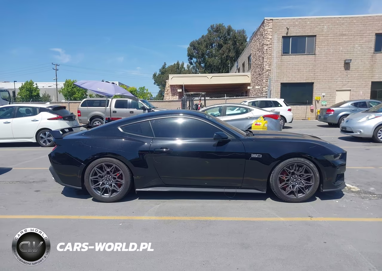 2025 Ford Mustang Gt Premium Fastback VIN:1FA6P8CF9S5416242 - 14