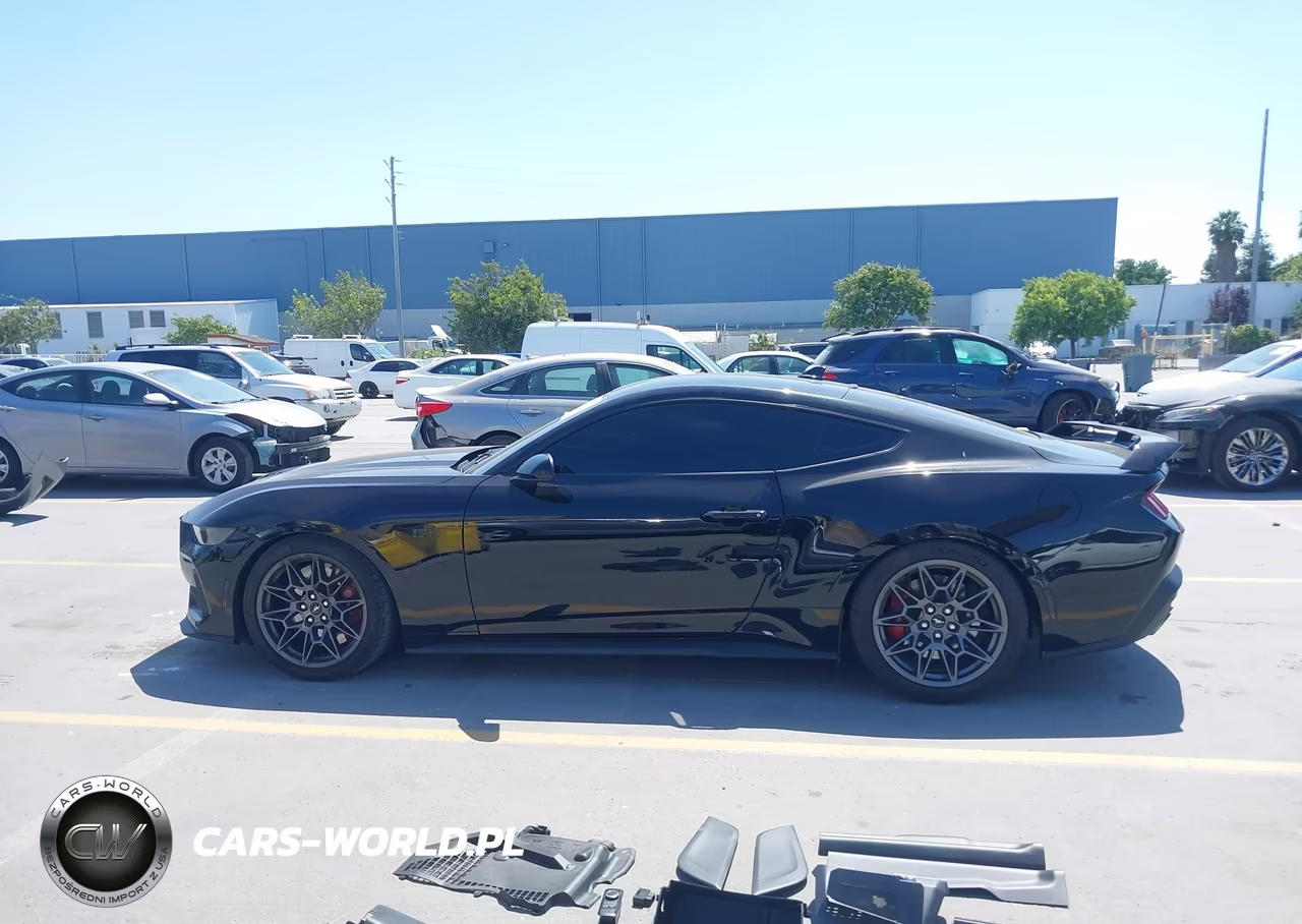 2025 Ford Mustang Gt Premium Fastback VIN:1FA6P8CF9S5416242 - 15