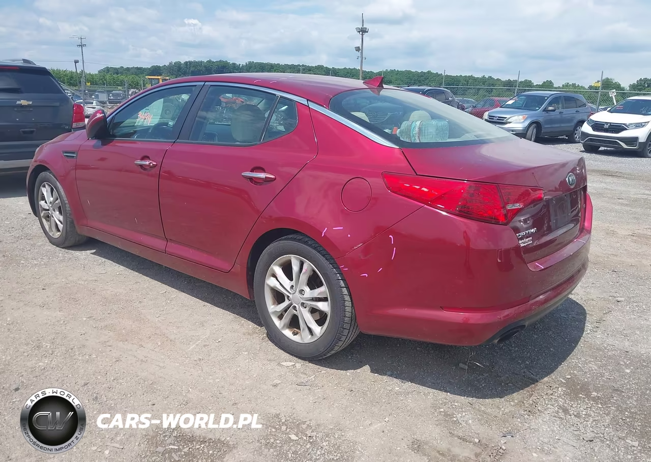 2013 Kia Optima Lx VIN:5XXGM4A73DG225829 - 3