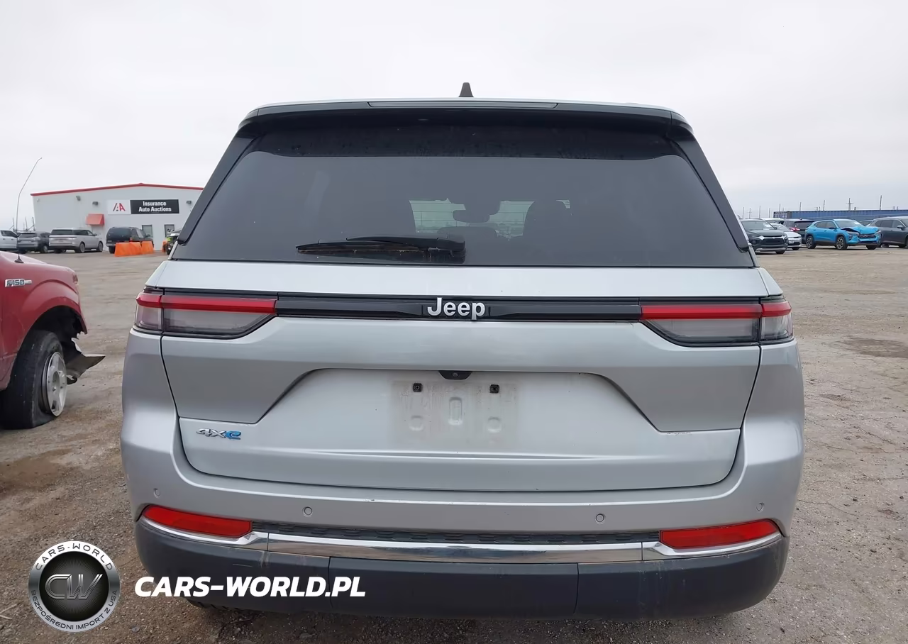 2024 Jeep Grand Cherokee 4Xe VIN:1C4RJYB61R8518640 - 16