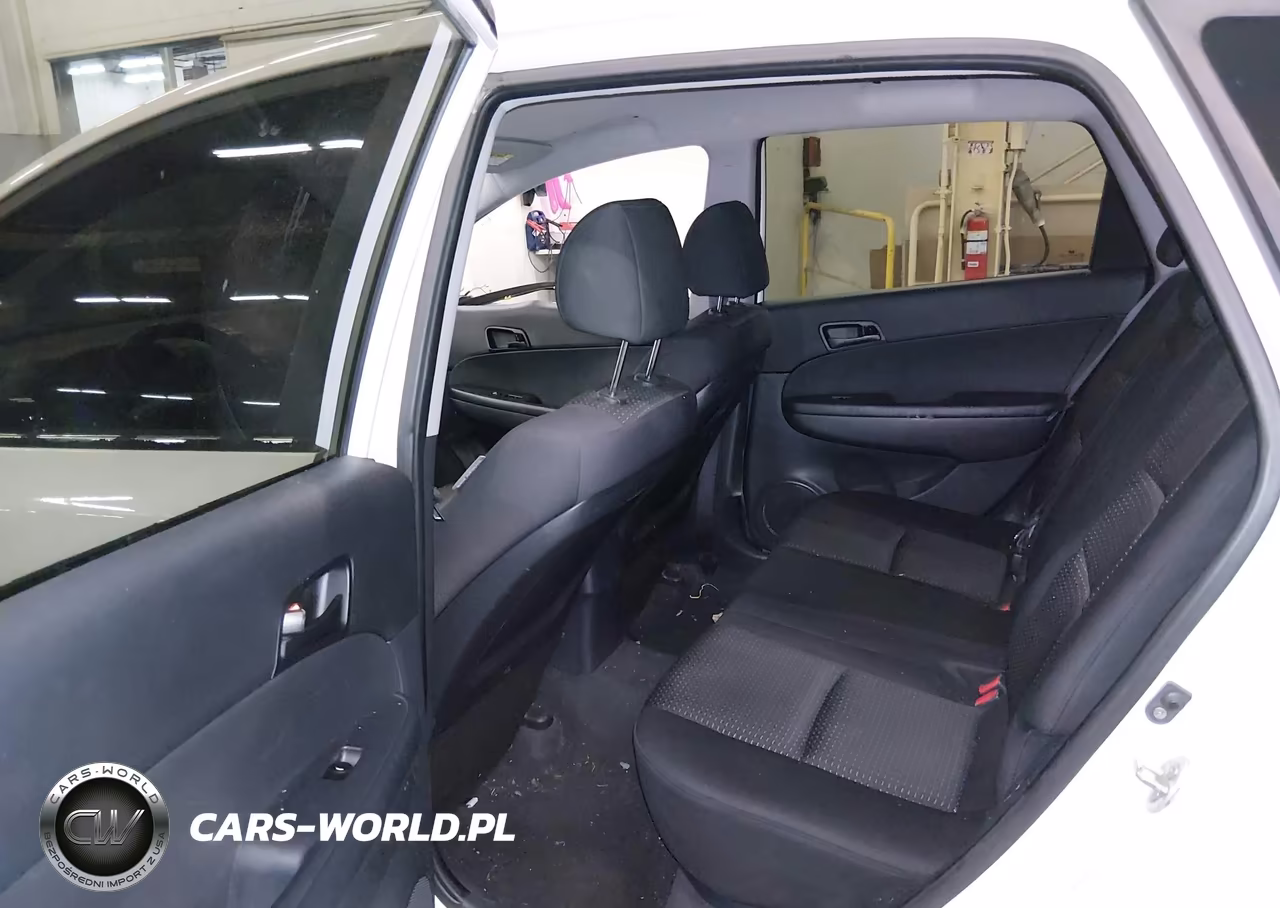 2010 Hyundai Elantra Touring Gls VIN:KMHDB8AE5AU053397 - 8