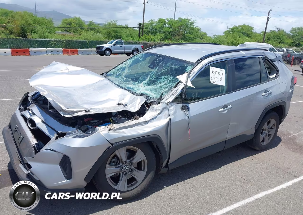 2024 Toyota Rav4 Xle VIN:JTMW1RFV5RJ030200 - 16