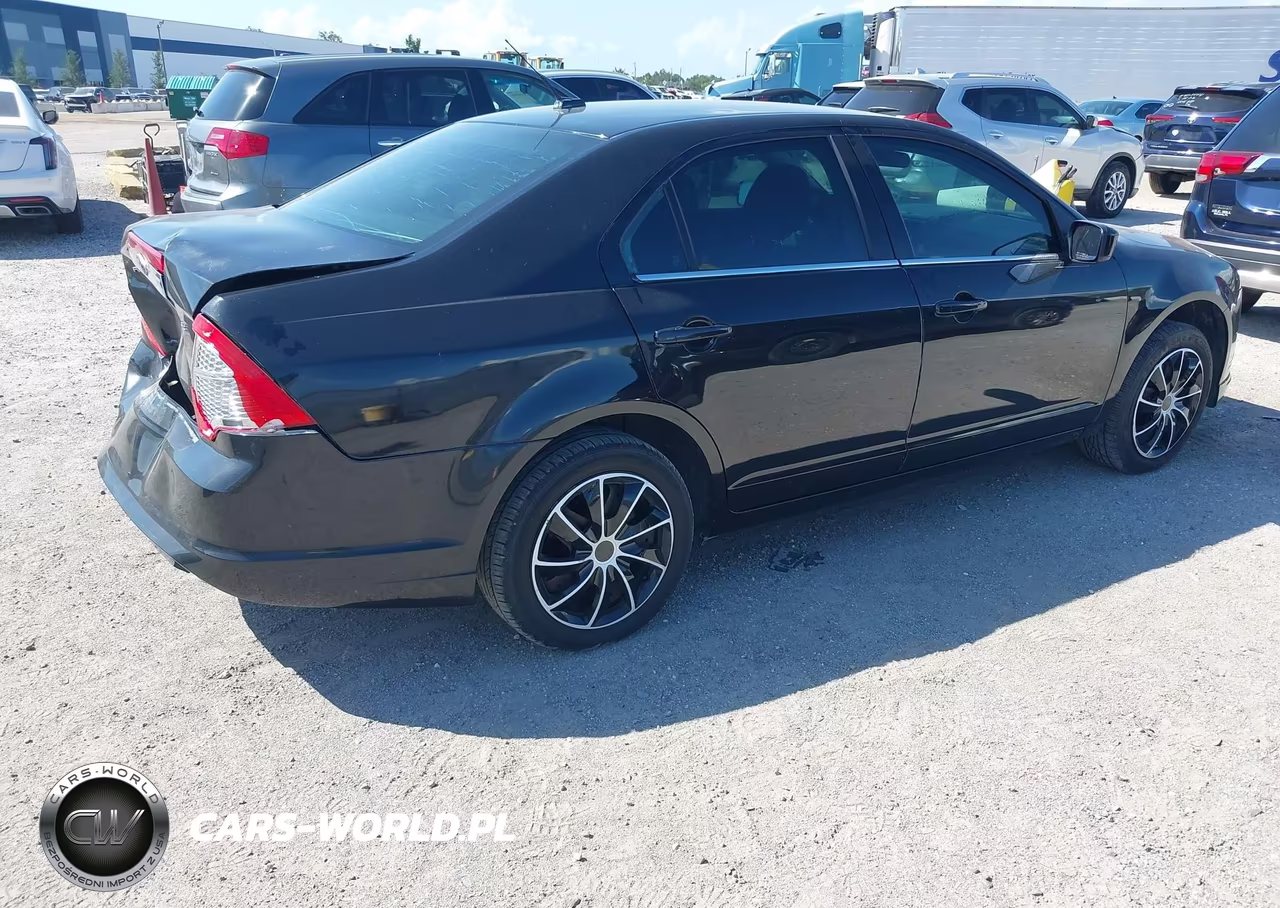 2010 Ford Fusion Se VIN:3FAHP0HAXAR136431 - 4