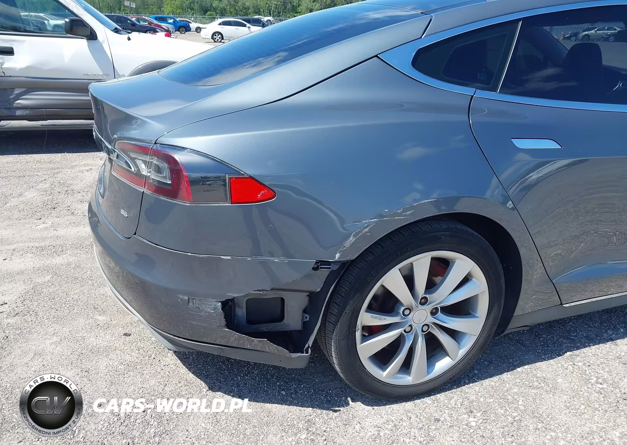 2013 Tesla Model S VIN:5YJSA1DN9DFP25296 - 6