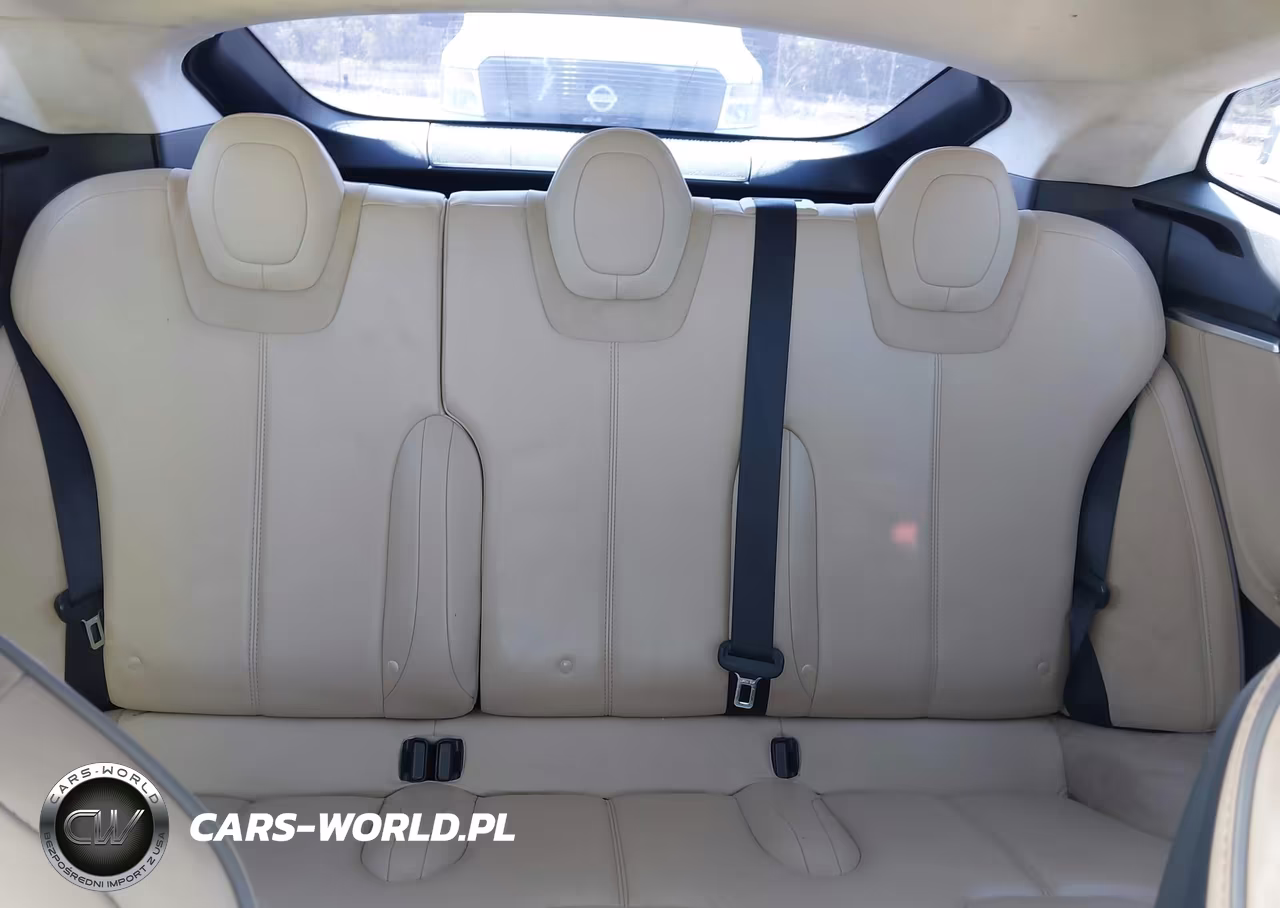 2013 Tesla Model S VIN:5YJSA1DN9DFP25296 - 8