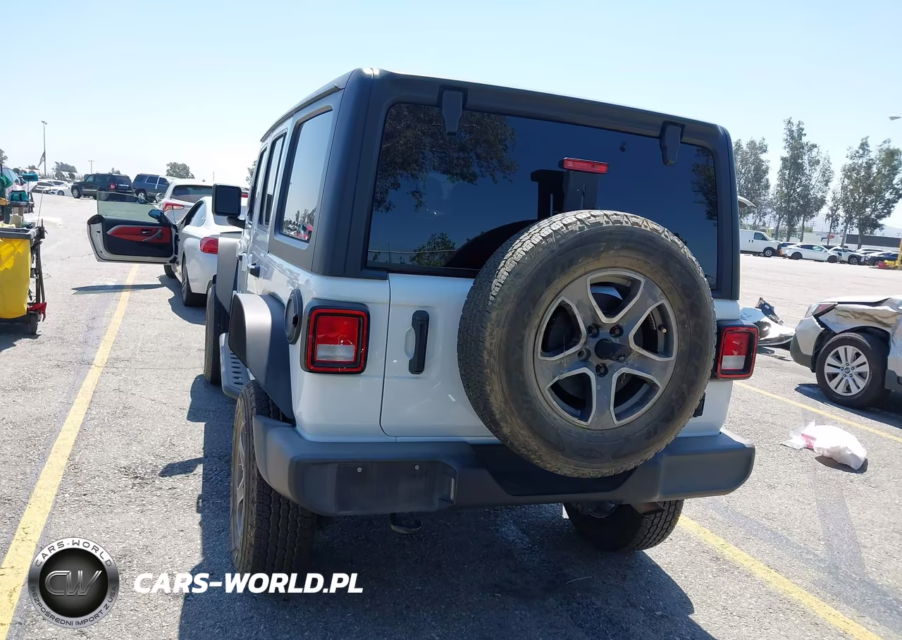 2021 Jeep Wrangler Unlimited Willys 4X4 VIN:1C4HJXDN7MW646525 - 16