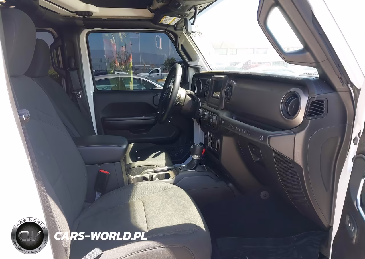 2021 Jeep Wrangler Unlimited Willys 4X4 VIN:1C4HJXDN7MW646525 - 5