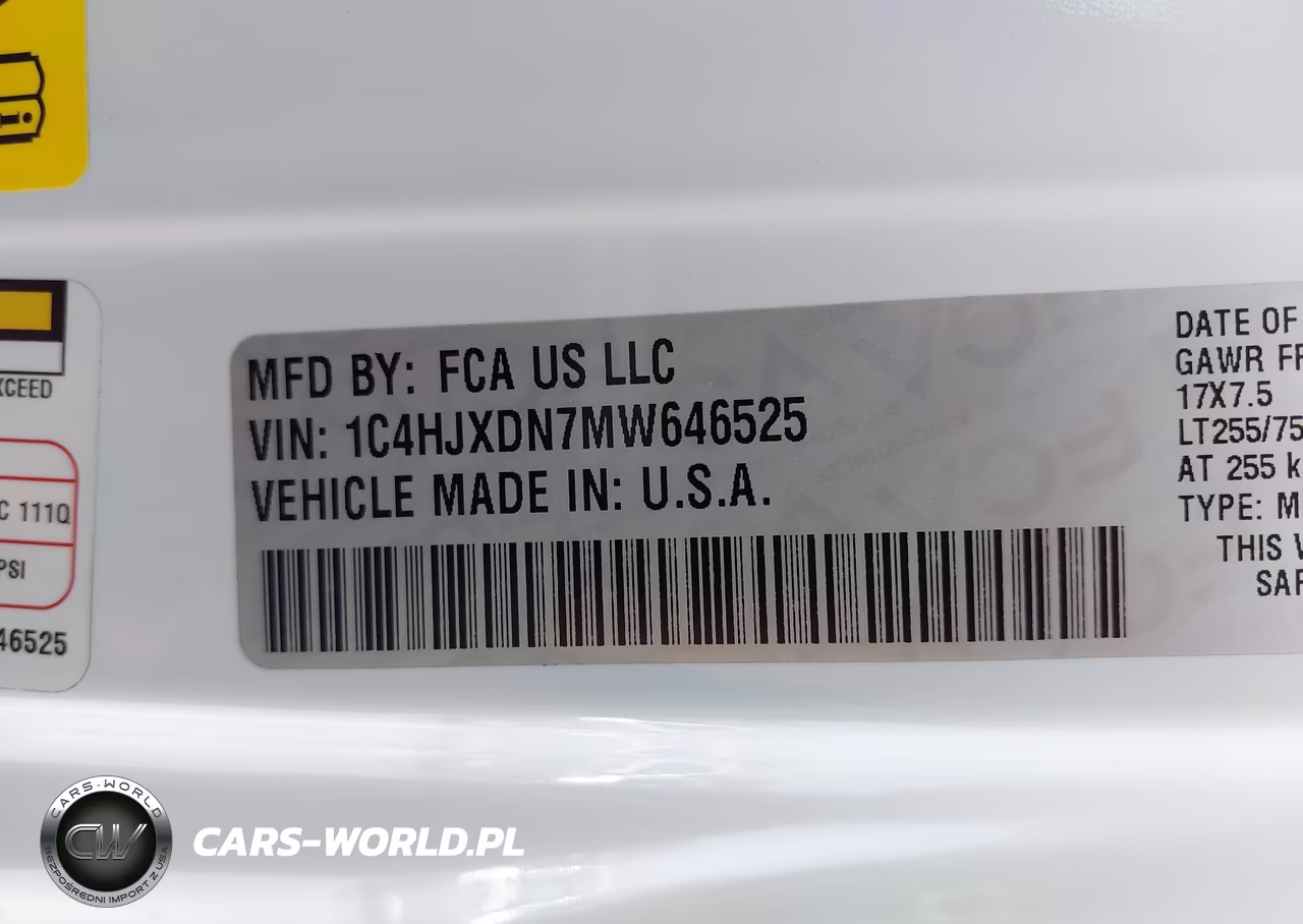 2021 Jeep Wrangler Unlimited Willys 4X4 VIN:1C4HJXDN7MW646525 - 9