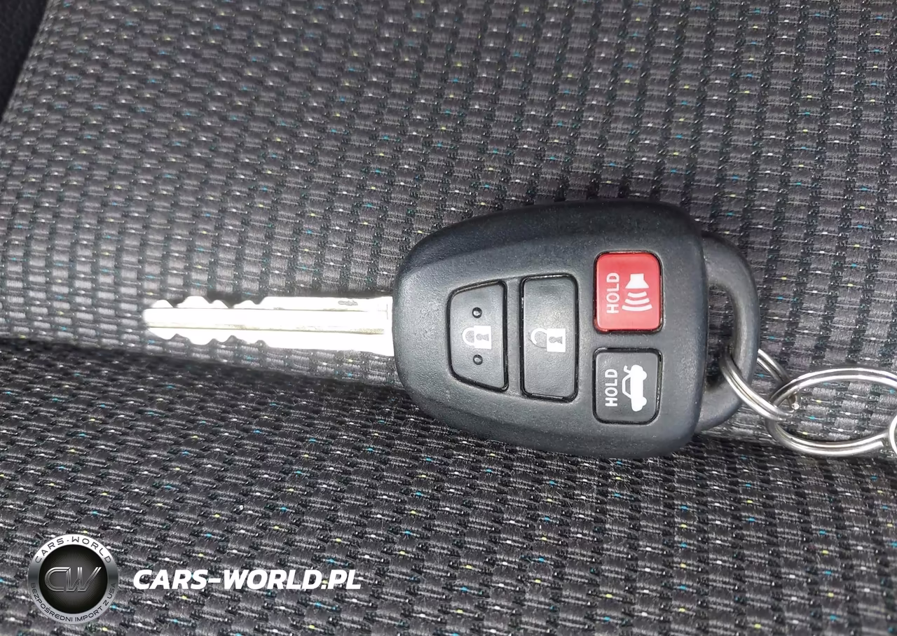 2018 Toyota Corolla Se VIN:5YFBURHE4JP823846 - 11