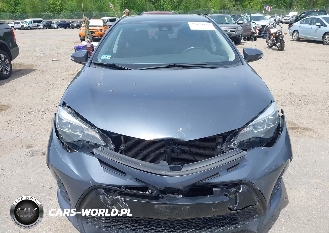 2018 Toyota Corolla Se VIN:5YFBURHE4JP823846 - 12