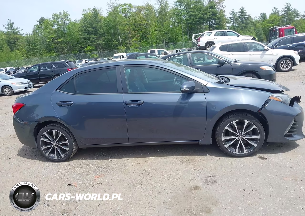 2018 Toyota Corolla Se VIN:5YFBURHE4JP823846 - 13