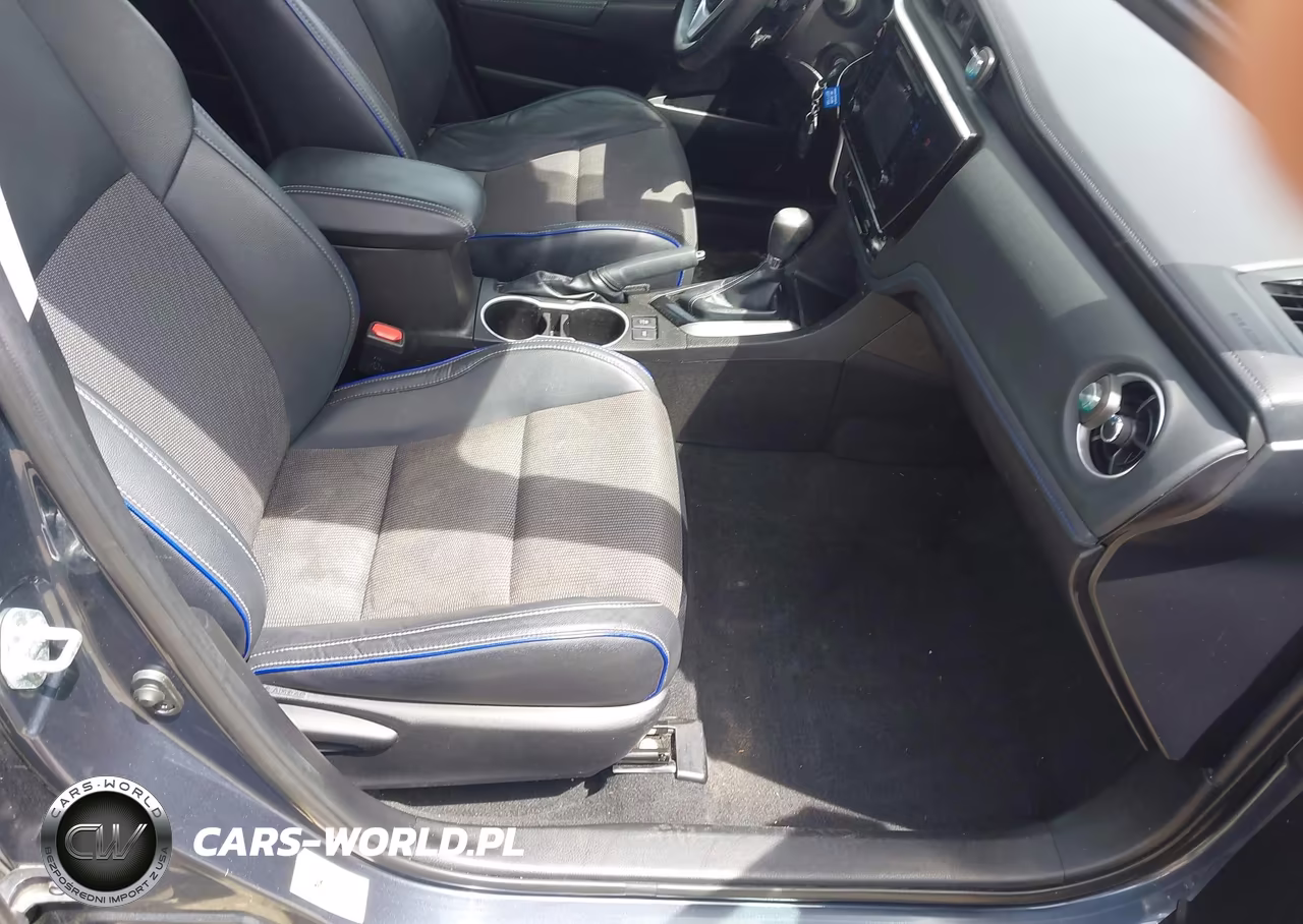 2018 Toyota Corolla Se VIN:5YFBURHE4JP823846 - 5