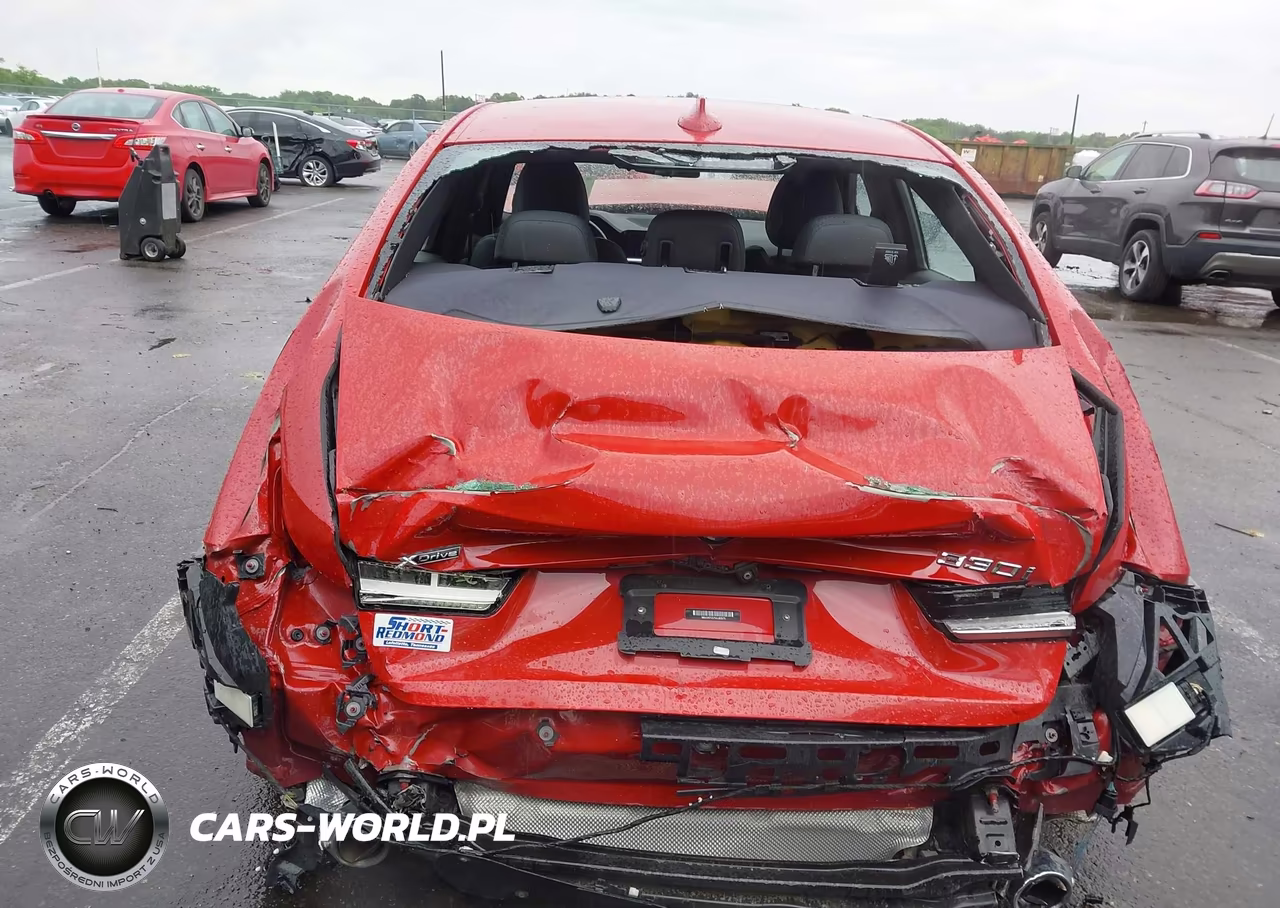 2019 BMW 330I xDrive VIN:WBA5R7C57KAJ82575 - 16