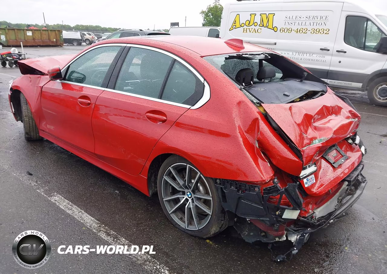 2019 BMW 330I xDrive VIN:WBA5R7C57KAJ82575 - 3