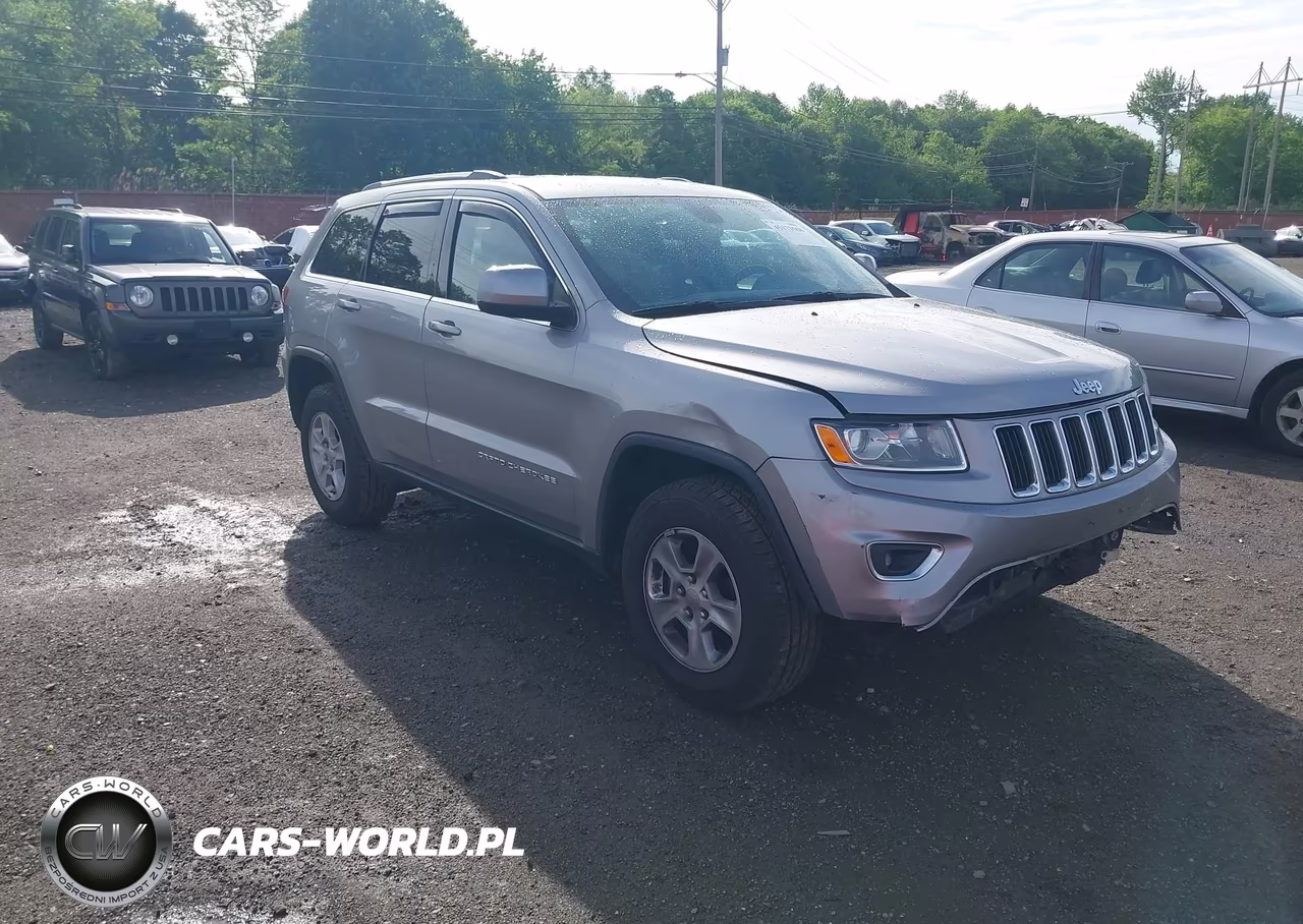2015 Jeep Grand Cherokee Laredo – zdjęcie 1 z 17