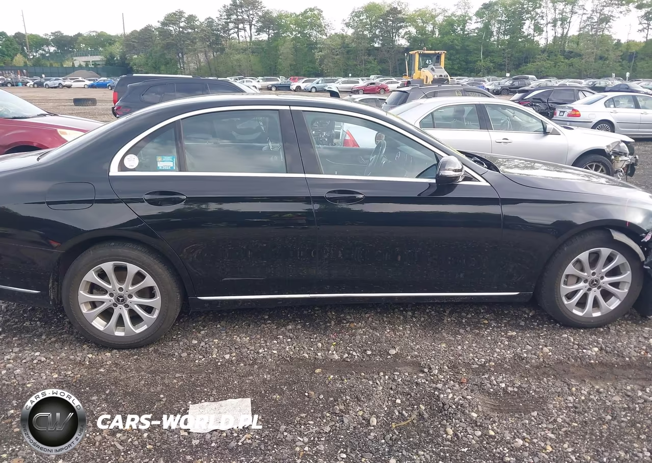 2017 Mercedes-Benz E 300 4Matic VIN:WDDZF4KB8HA286509 - 13